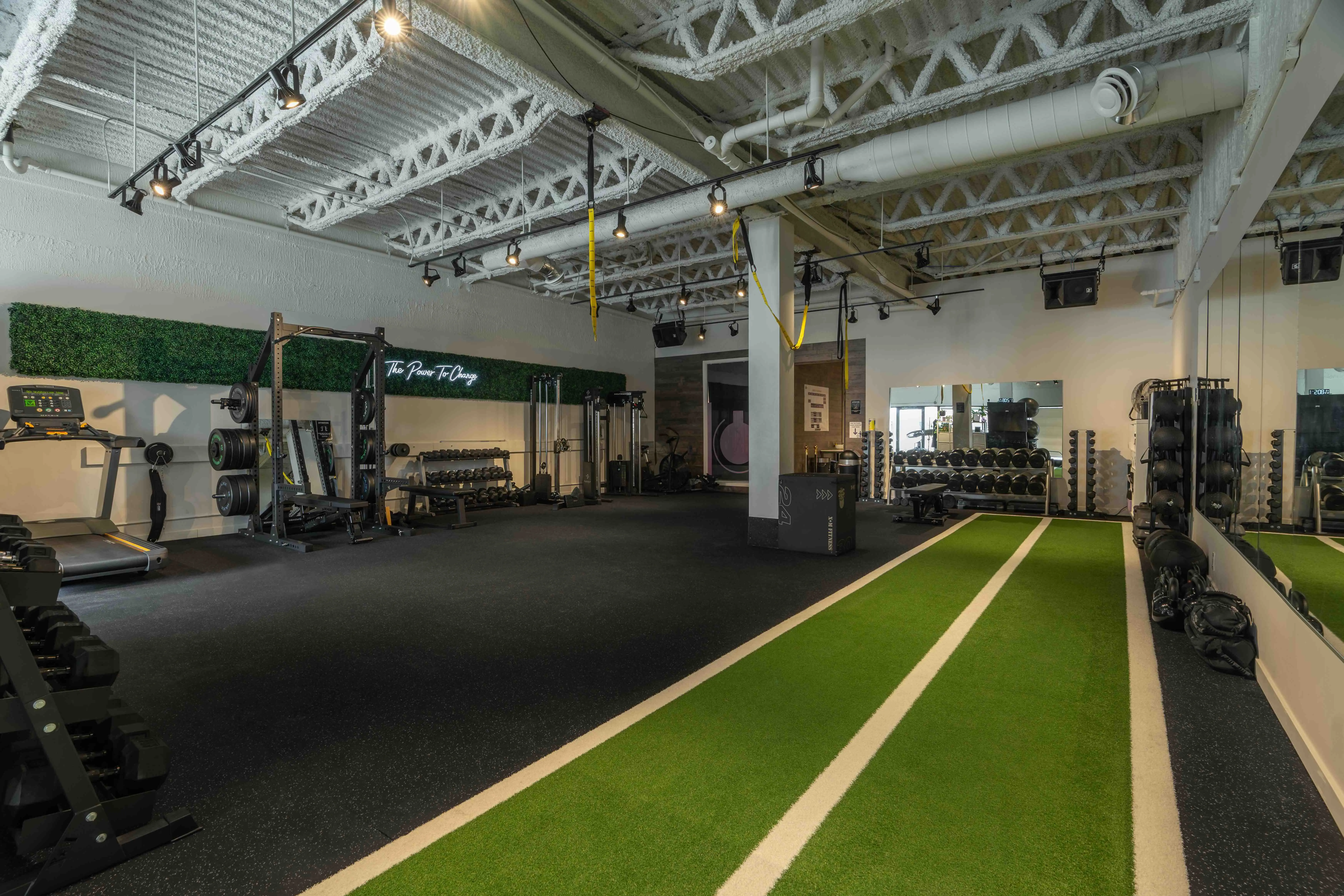 Unit 100 Studio Workout Space